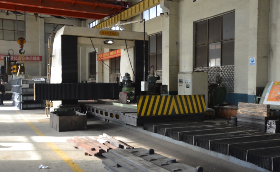 B2025-10M Gantry Type Milling Machine